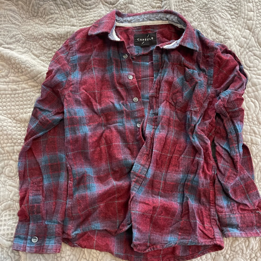 Capsule boys flannel.